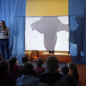 pokaż obrazek - Droga krzyżowa w formie teatru cieni