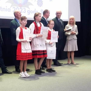 pokaż obrazek - Gminny Konkurs Recytatorski Literatury Kaszubskiej „RODNÔ MÒWA” 