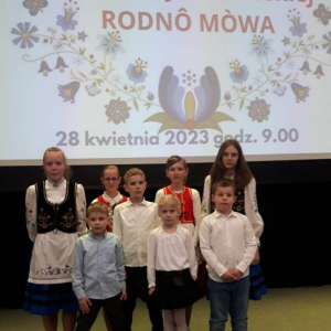 pokaż obrazek - Gminny Konkurs Recytatorski Literatury Kaszubskiej „RODNÔ MÒWA” 