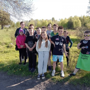 pokaż obrazek - Lekcja przyrody w terenie
