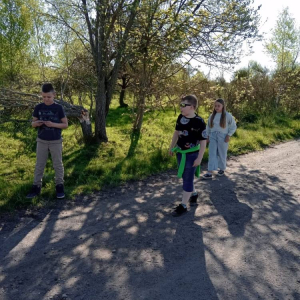 pokaż obrazek - Lekcja przyrody w terenie