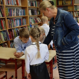 pokaż obrazek - Pasowanie na czytelnika