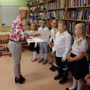 pokaż obrazek - Pasowanie na czytelnika