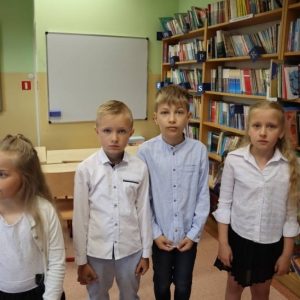 pokaż obrazek - Pasowanie na czytelnika