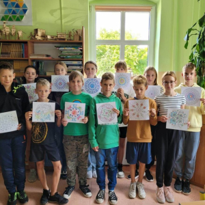 pokaż obrazek - Międzynarodowy Dzień Kropki na języku polskim