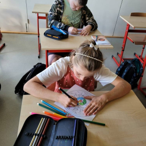 pokaż obrazek -  Międzynarodowy Dzień Kropki na języku polskim