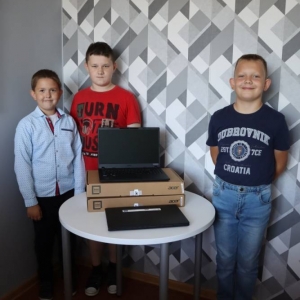 pokaż obrazek - Laptopy dla czwartoklasistów