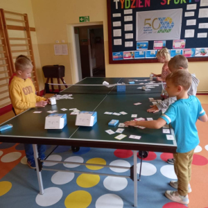 pokaż obrazek - Zajęcia z GeniBotami w klasie II
