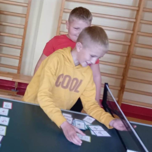 pokaż obrazek - Zajęcia z GeniBotami w klasie II