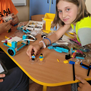 pokaż obrazek -  Zajęcia z klockami Lego Education Spike Prime