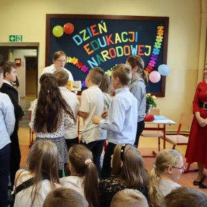 pokaż obrazek - Dzień Edukacji Narodowej 