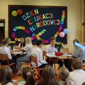 pokaż obrazek - Dzień Edukacji Narodowej 