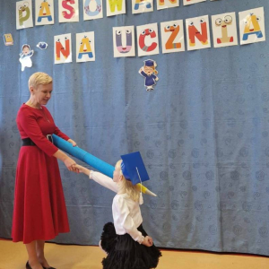 pokaż obrazek - Ślubowanie i pasowanie na ucznia