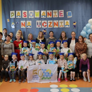 pokaż obrazek - Ślubowanie i pasowanie na ucznia