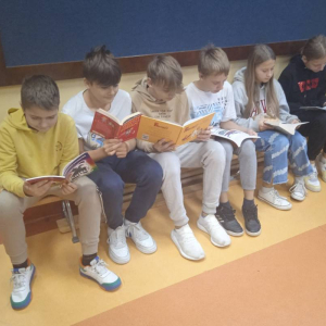 pokaż obrazek - Czytamy na przerwie