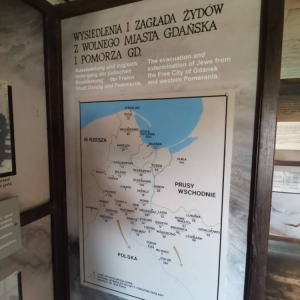 pokaż obrazek - Wizyta w Muzeum Stutthof w Sztutowie 