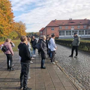 pokaż obrazek - Wizyta w Muzeum Stutthof w Sztutowie 