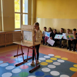 pokaż obrazek - Historia szpaka Mateusza - teatrzyk kamishibai 