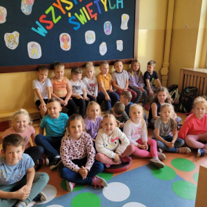 pokaż obrazek - Historia szpaka Mateusza - teatrzyk kamishibai 