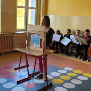 pokaż obrazek - Historia szpaka Mateusza - teatrzyk kamishibai 