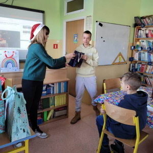 pokaż obrazek - Mikołajkowo w klasie 6