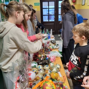 pokaż obrazek - Szkolny Kiermasz Świąteczny