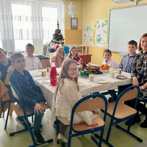 pokaż obrazek - Ostatni dzień w szkole w 2023 roku