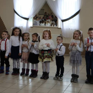 pokaż obrazek - Dzień Babci i Dziadka 
