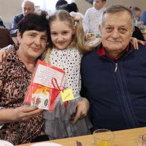 pokaż obrazek - Dzień Babci i Dziadka 