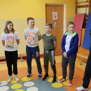 pokaż obrazek - Spektakl i warsztaty teatralne Fundacji Banina