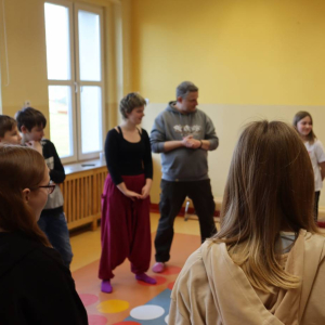 pokaż obrazek - Spektakl i warsztaty teatralne Fundacji Banina
