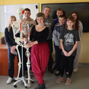 pokaż obrazek - Spektakl i warsztaty teatralne Fundacji Banina